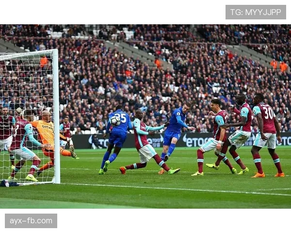 西汉姆强势压制切尔西，英超新赛季竞争格局初现