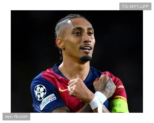 拉菲尼亚防守表现亮眼，数据揭示其成球队防线新星