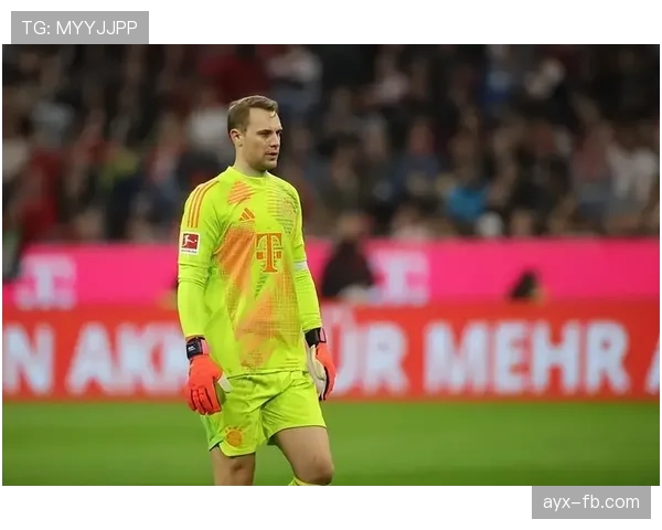 诺伊尔与卡西利亚斯：反应型与出击型门将风格对比